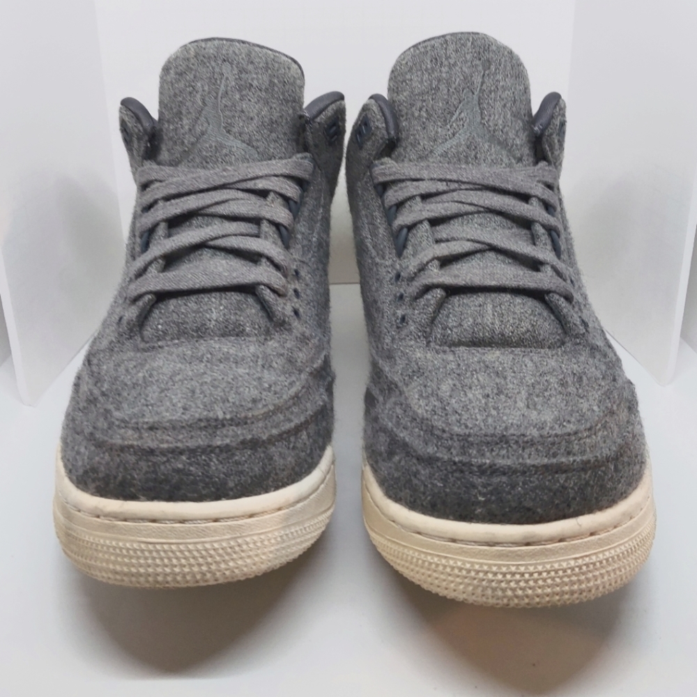 NIKE AIR JORDAN 3 - WOOL - SIZE-11
